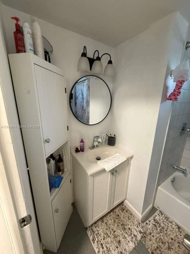 Please Call For Address, Unit 24, Miami, FL 33179 Photo