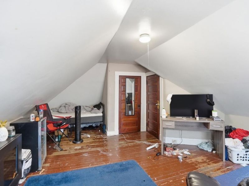 2661 Bellevue Avenue, Cincinnati, OH 45219 Photo 33