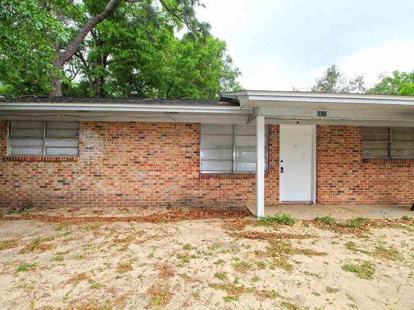 6618 Applegate St, Milton, FL 32570