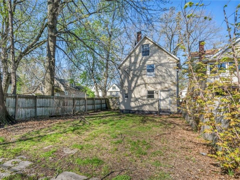 2049 W 85th Street , Unit UP, Cleveland, OH 44102 Photo 4