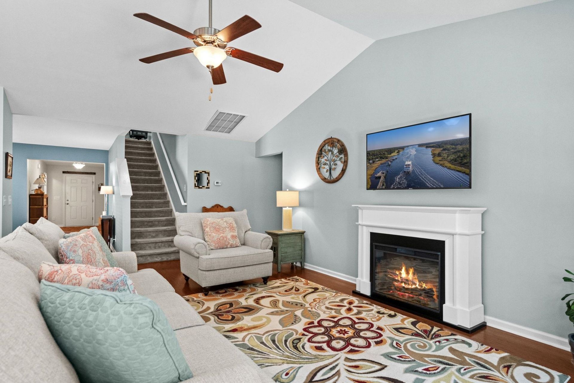 1315 Golden Valley Pl.  Photo 14
