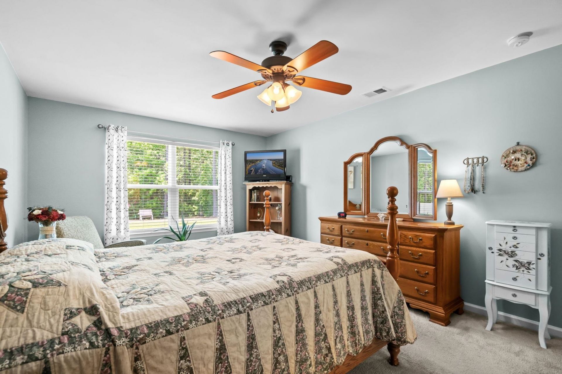 1315 Golden Valley Pl.  Photo 24