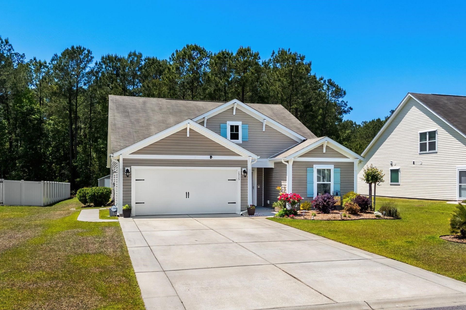 1315 Golden Valley Pl.  Photo 4