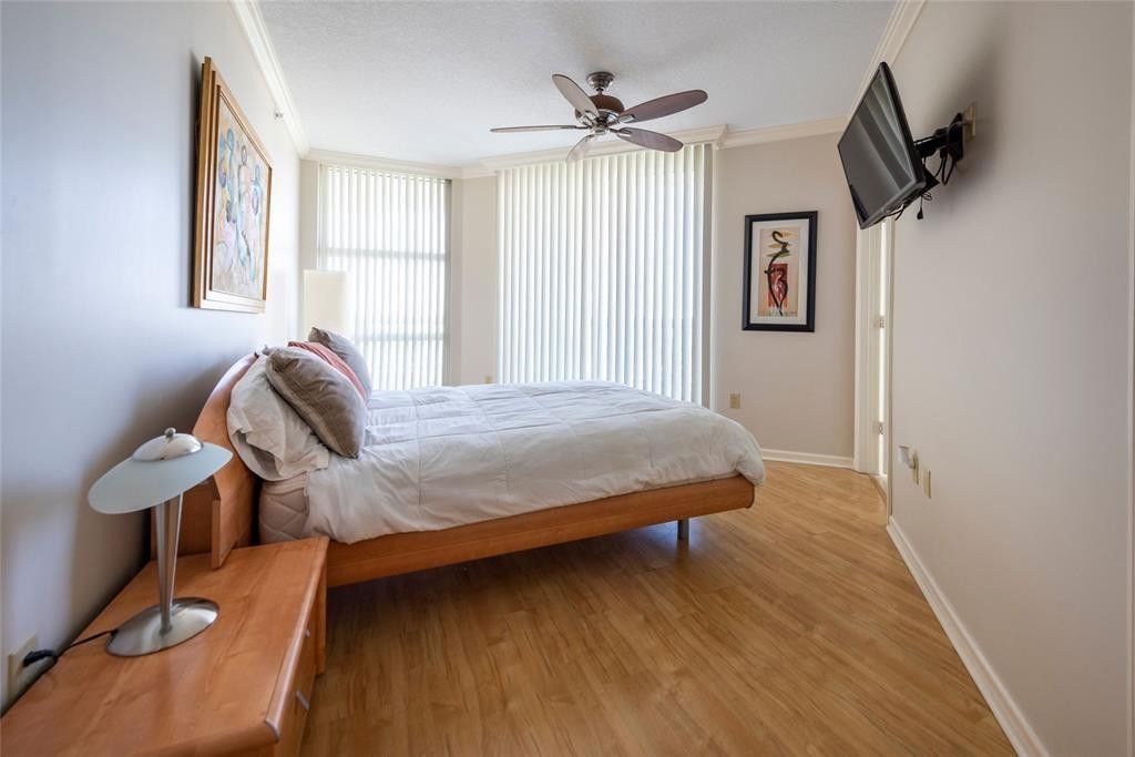 401 SW 4th Avenue, Unit 1102, Fort Lauderdale, FL 33315 Photo