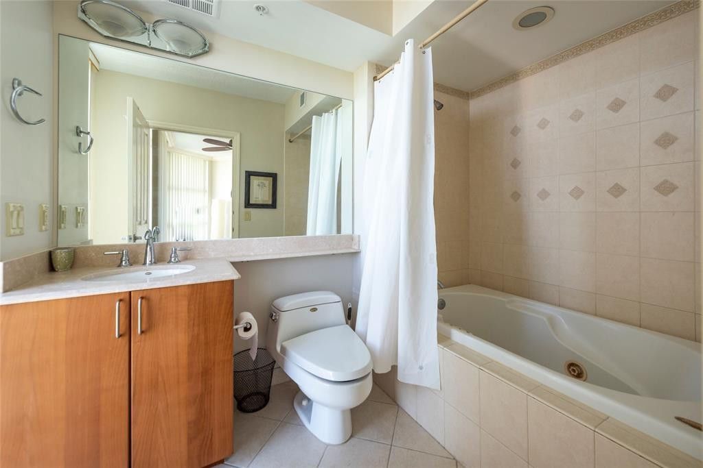 401 SW 4th Avenue, Unit 1102, Fort Lauderdale, FL 33315 Photo