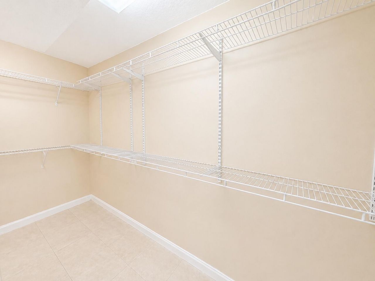 740 SW 191st Avenue, Pembroke Pines, FL 33029 Photo