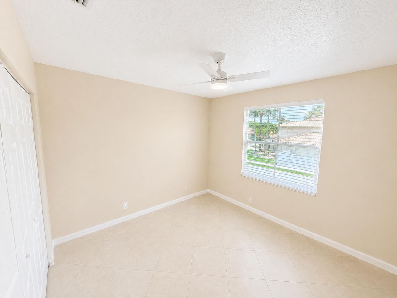 740 SW 191st Avenue, Pembroke Pines, FL 33029 Photo
