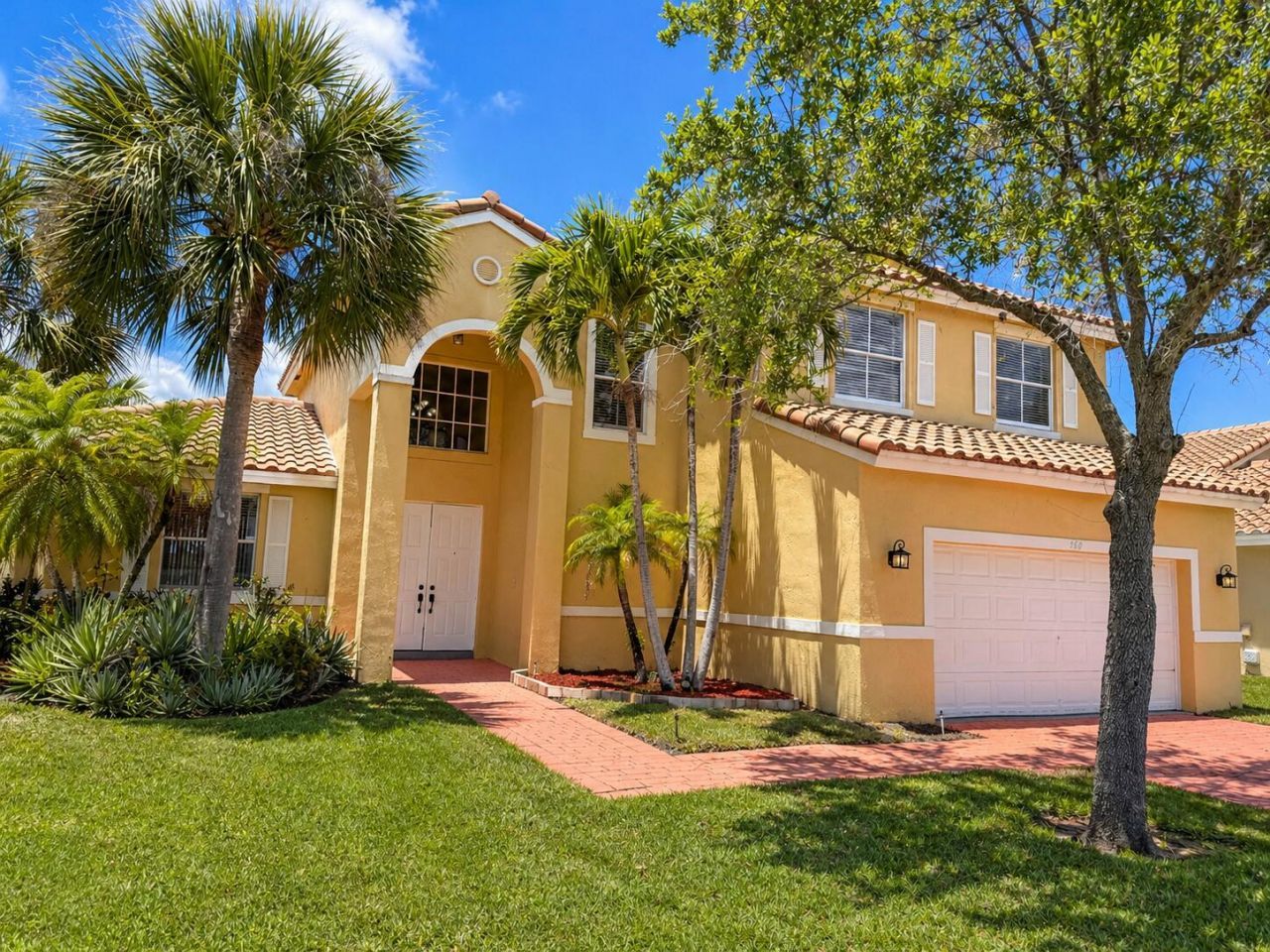 740 SW 191st Avenue, Pembroke Pines, FL 33029 Photo