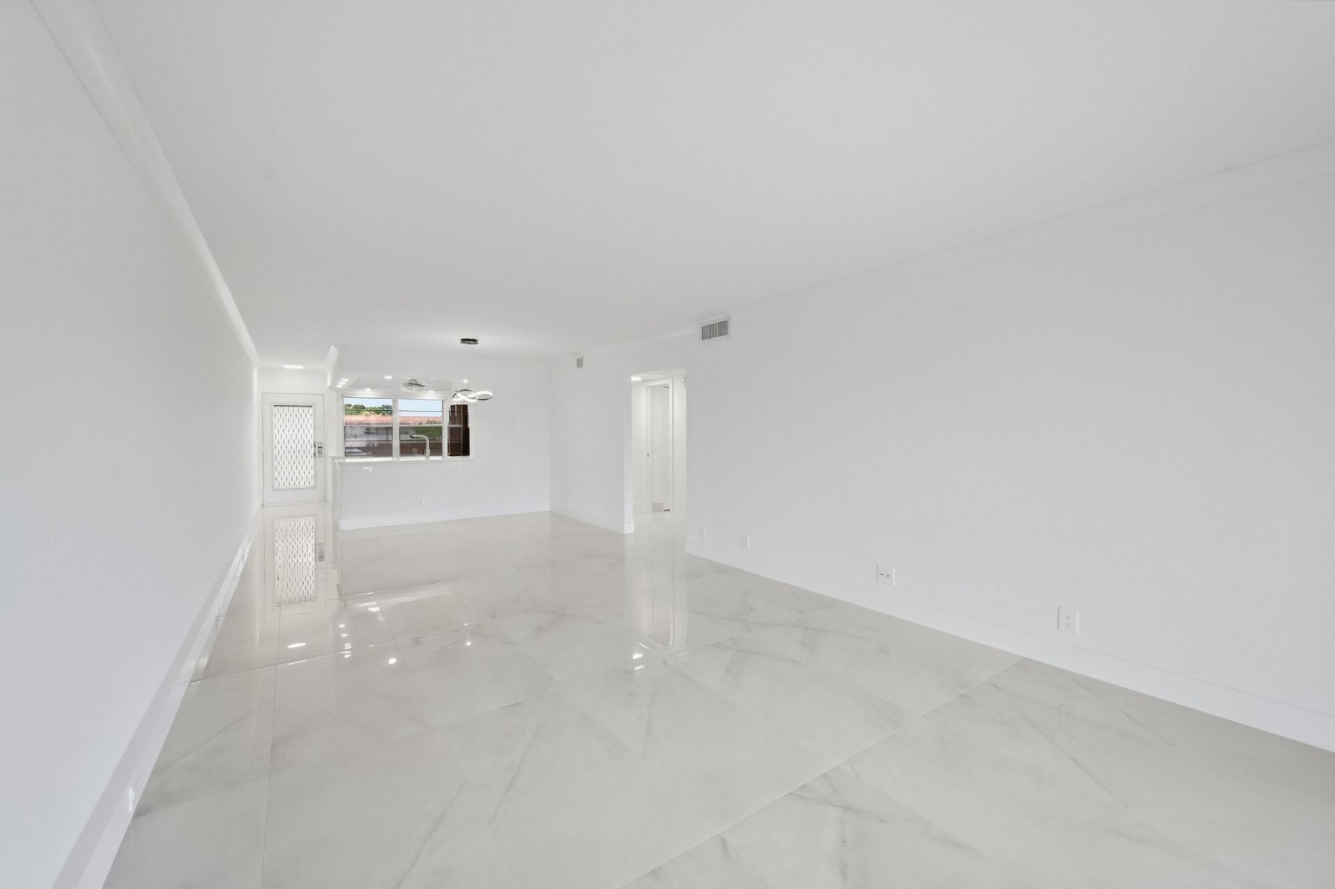 3204 Portofino Point, Unit B4, Coconut Creek, FL 33066 Photo