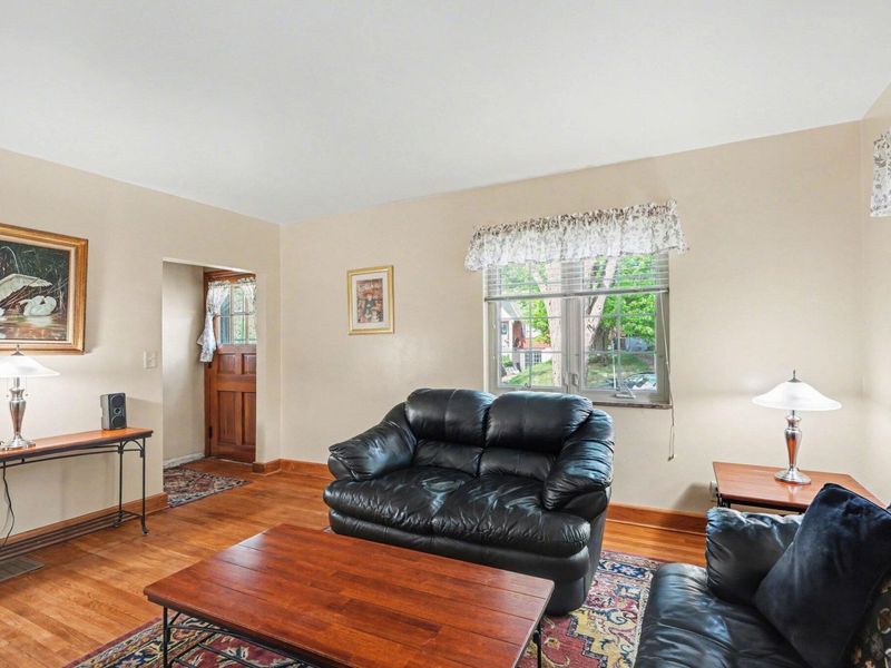 70 Eastern Avenue, Elsmere, KY 41018 Photo 3