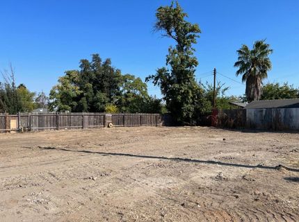 2768 Oakmont, Sacramento, CA 95815 Photo