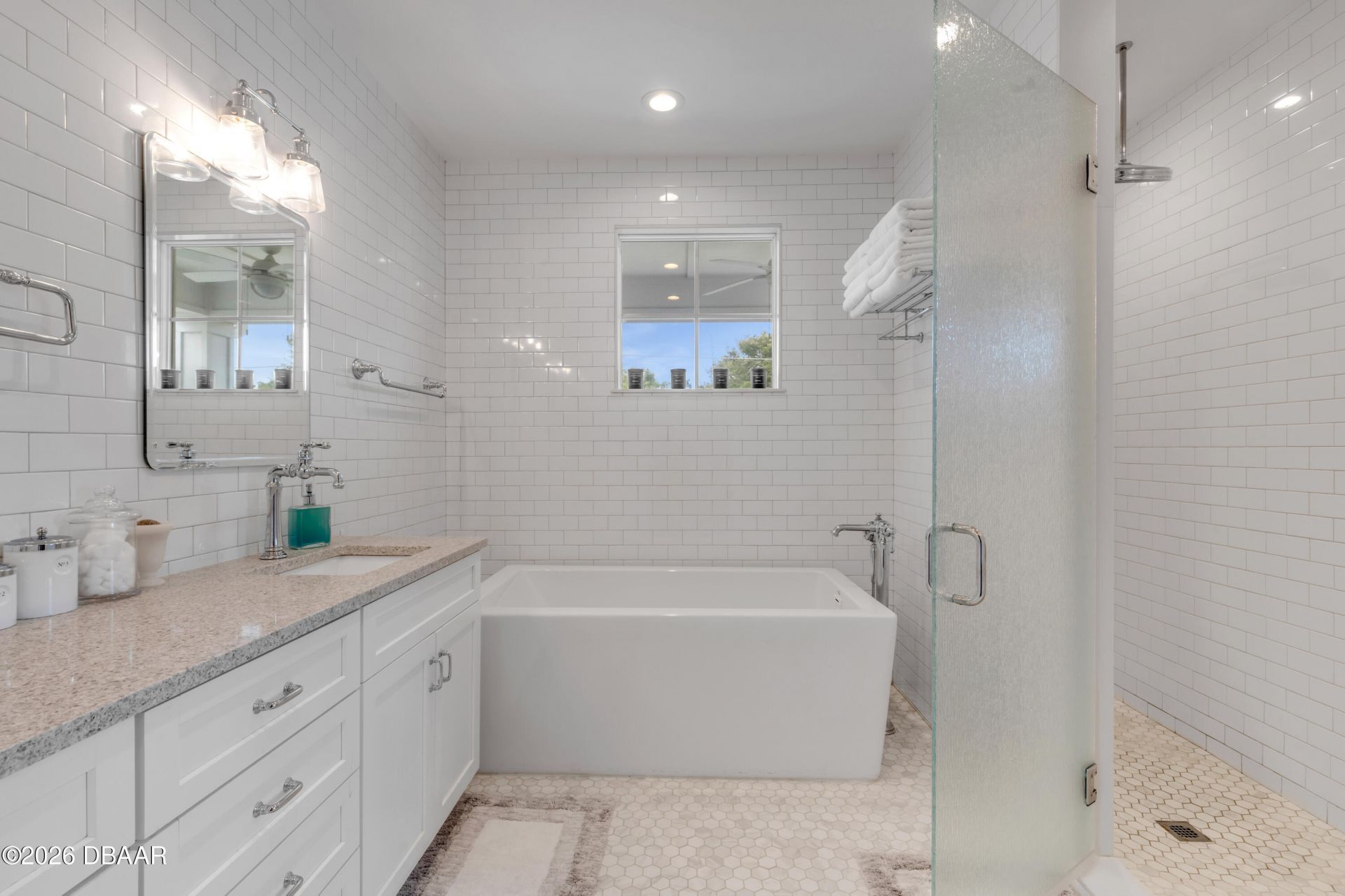 4636 Saxon Drive, New Smyrna Beach, FL 32169 Photo