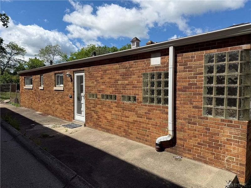 4107 W 8th Street, Cincinnati, OH 45205 Photo 2