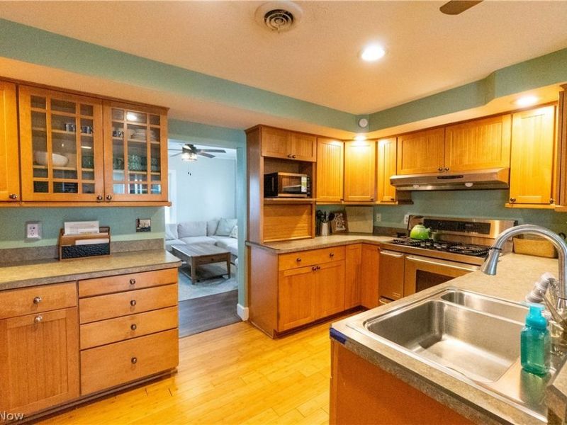 4803 Avenue B, Huron, OH 44839 Photo 9