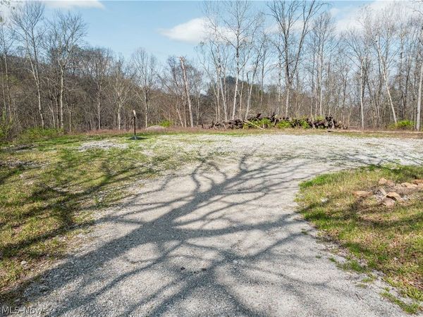 E Captina Highway Road, Alledonia, OH 43902