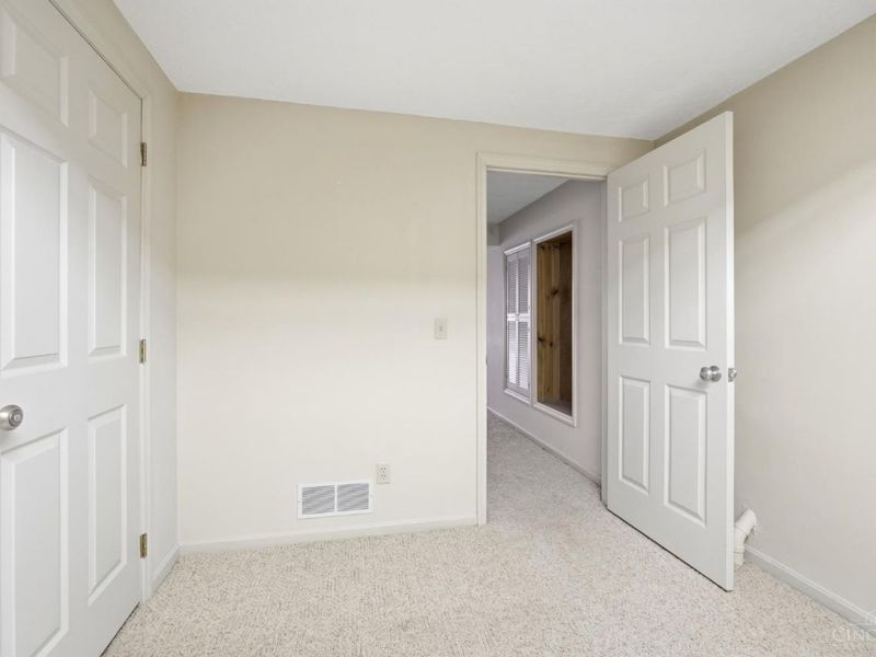3040 Country Woods Lane, Unit 13, Green Township, OH 45248 Photo 41