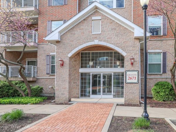 2671 Stone Circle , Unit 103, Geneva, IL 60134