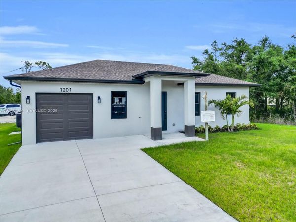 1201 E 7th ST , Lehigh Acres, FL 33972