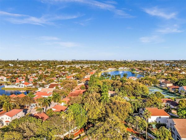 3863 SW 53rd Pl , Hollywood, FL 33312