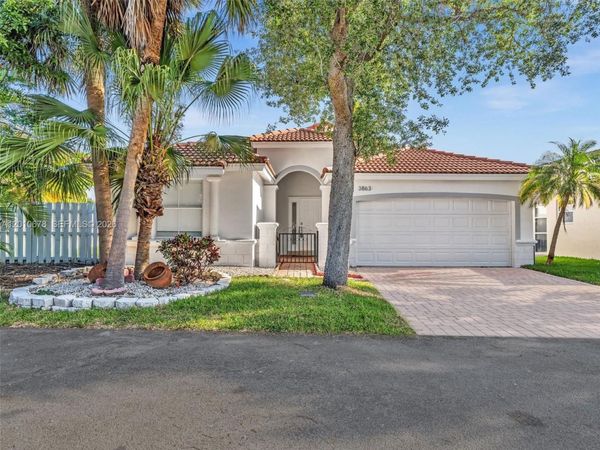 3863 SW 53rd Pl , Hollywood, FL 33312
