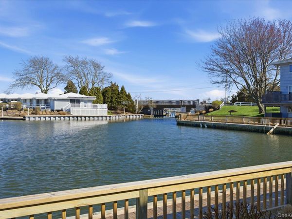 3039 Mitchell Road , Westhampton Beach, NY 11978