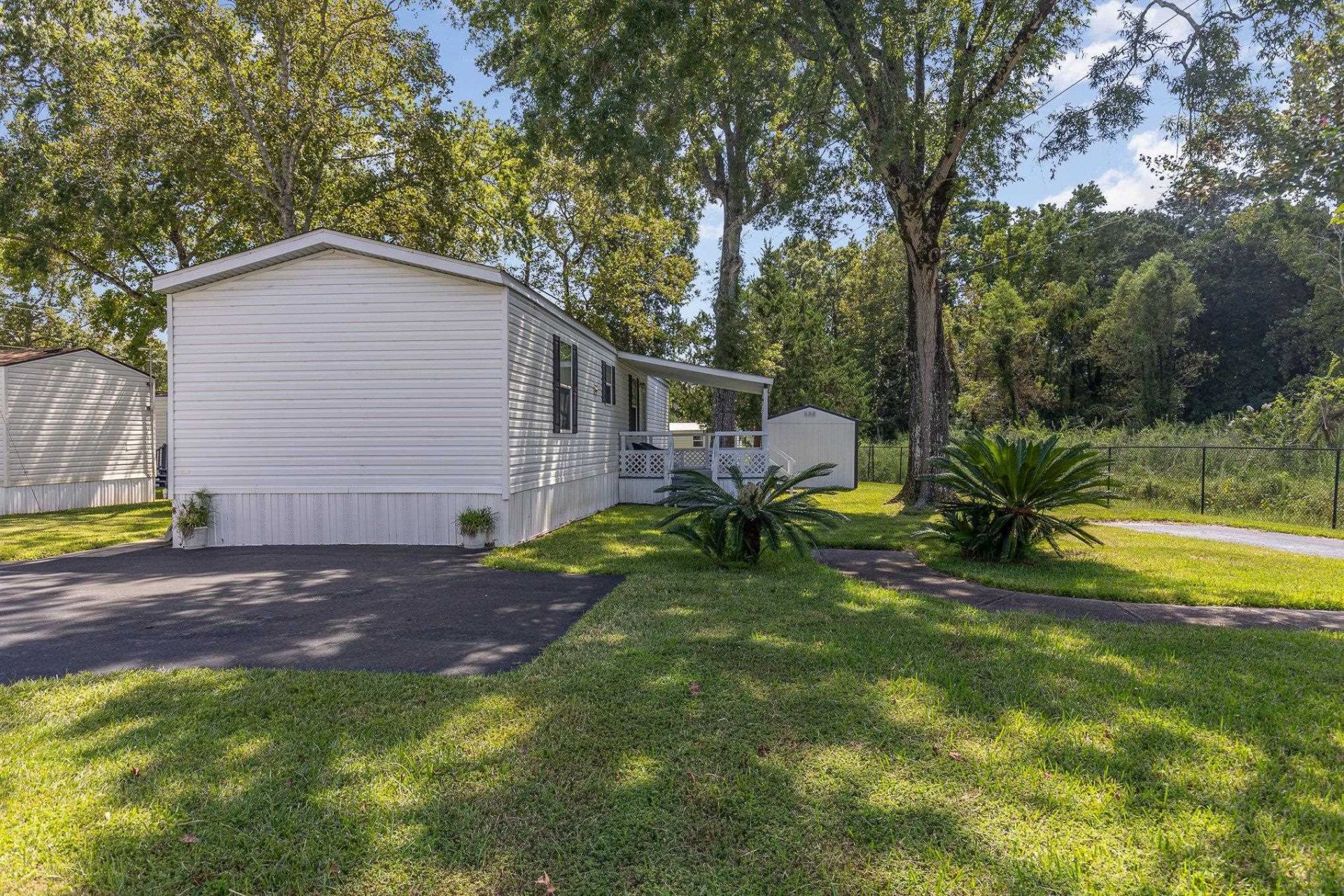1105 Highway 15  Photo 30