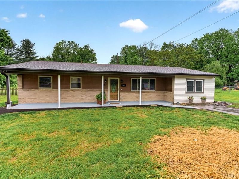 3964 Barnett Drive, Bellbrook, OH 45305 Photo 1