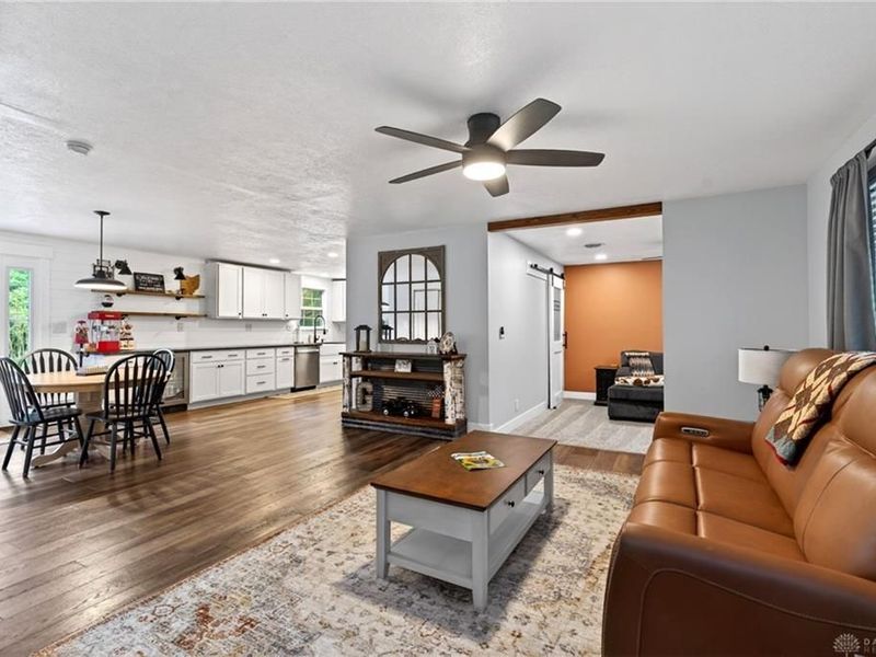 3964 Barnett Drive, Bellbrook, OH 45305 Photo 6