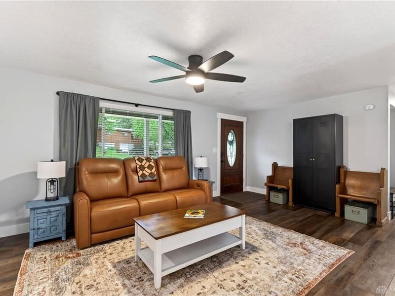 3964 Barnett Drive, Bellbrook, OH 45305 Photo 8