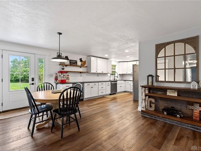 3964 Barnett Drive, Bellbrook, OH 45305 Photo 9