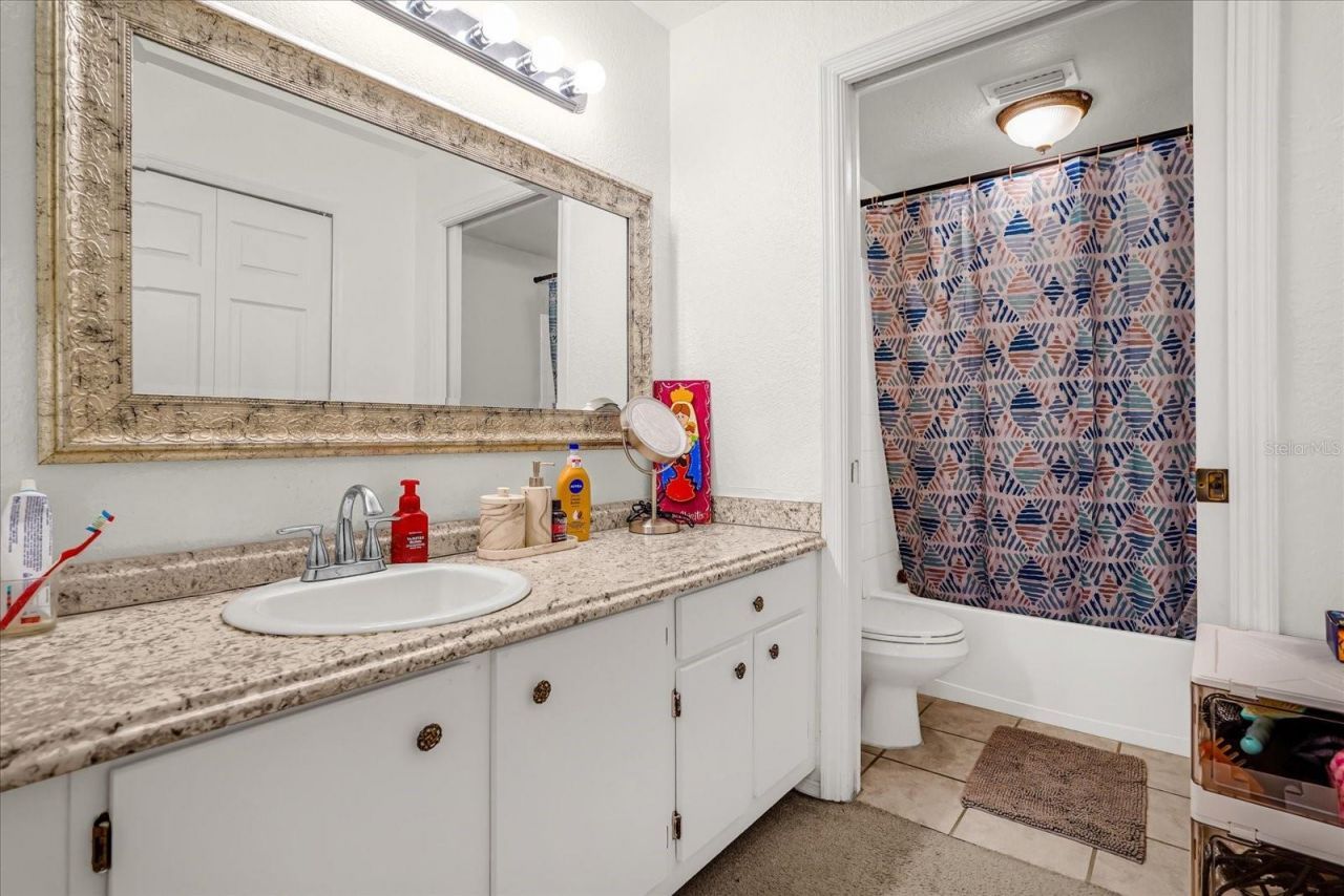 13803 Fairway Island Drive, Unit 1626, Orlando, FL 32837 Photo