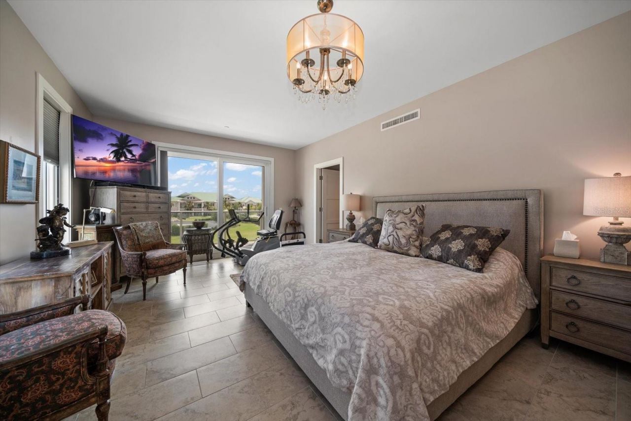 145 Belleview Boulevard, Unit 201, Belleair, FL 33756 Photo