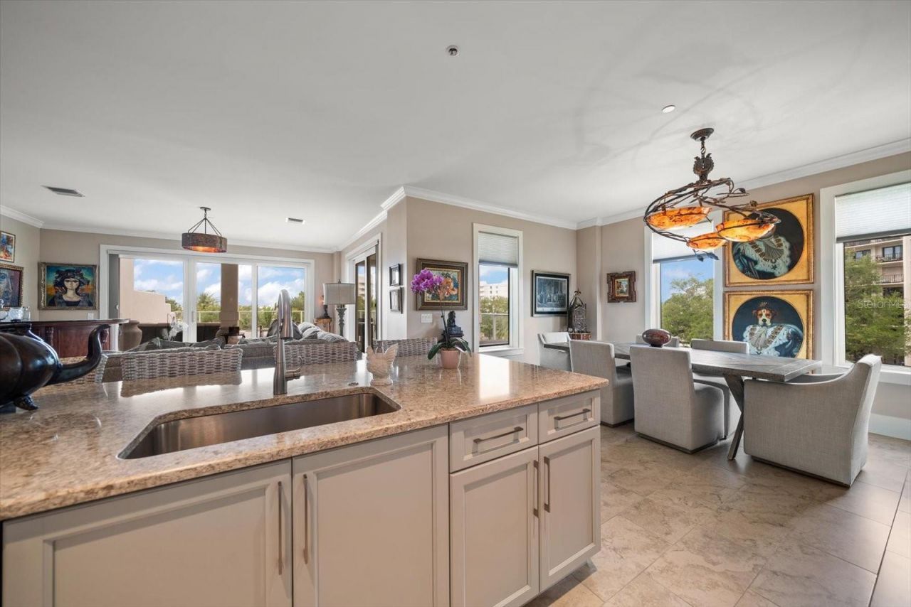 145 Belleview Boulevard, Unit 201, Belleair, FL 33756 Photo