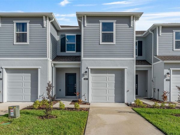 2415 BEVEL LANE , DAVENPORT, FL 33837