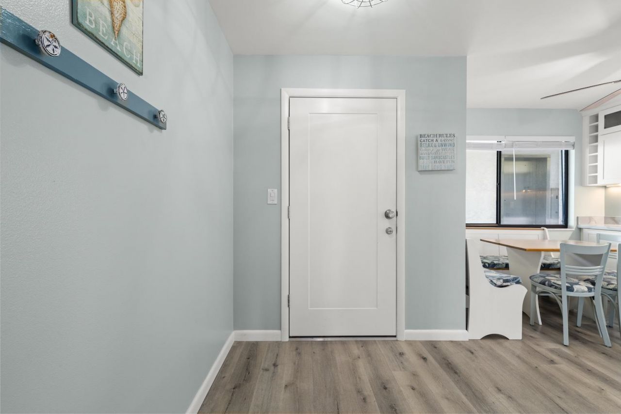 1440 Middle Gulf Dr, Unit 4C, Sanibel, FL 00000 Photo