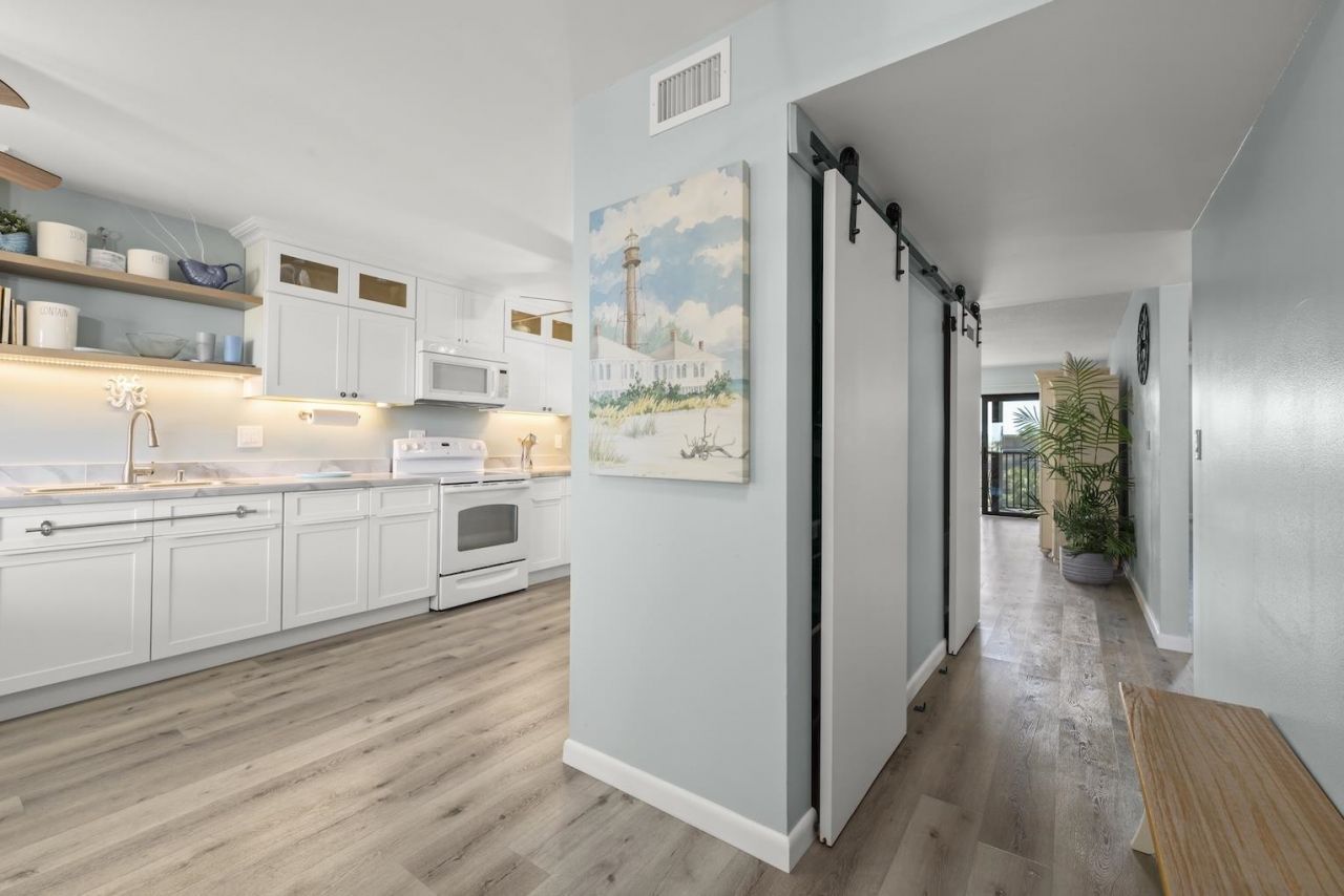 1440 Middle Gulf Dr, Unit 4C, Sanibel, FL 00000 Photo