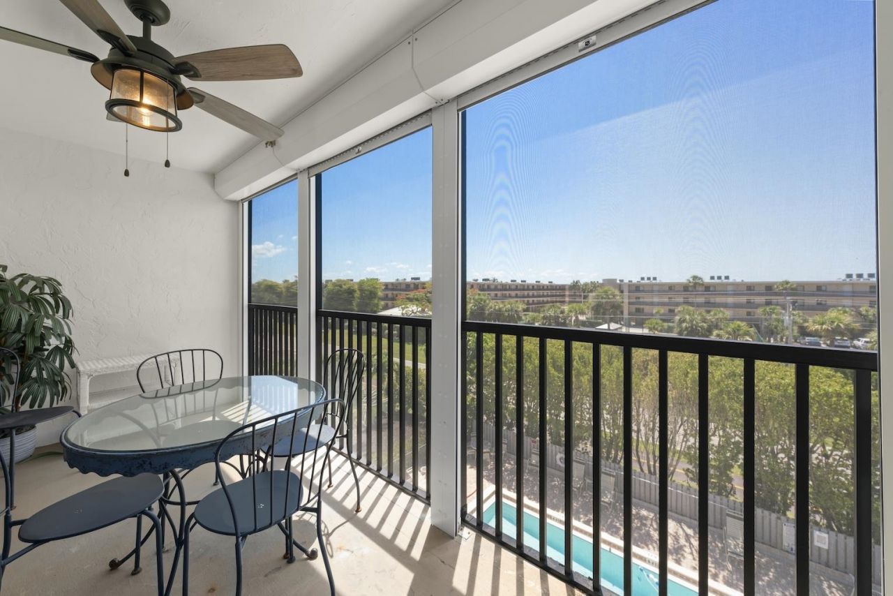1440 Middle Gulf Dr, Unit 4C, Sanibel, FL 00000 Photo