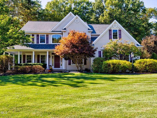 14 Little Drive, Malta, NY 12020