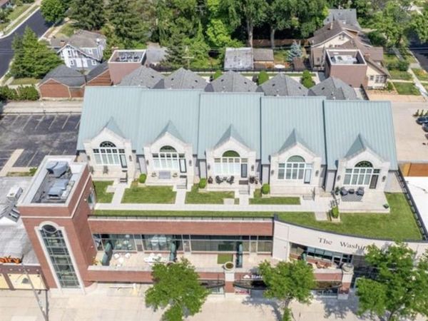 1009 S Washington Avenue S , Royal Oak, MI 48067