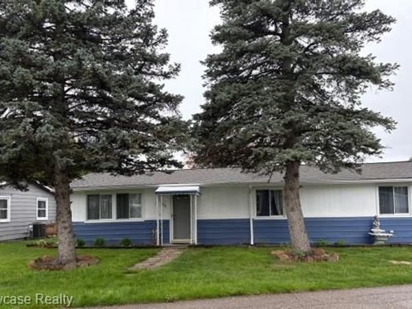 437 Flamingo, Rochester, MI 48309