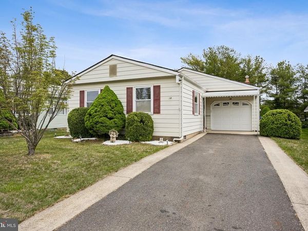 18 PULASKI BOULEVARD, TOMS RIVER, NJ 08757
