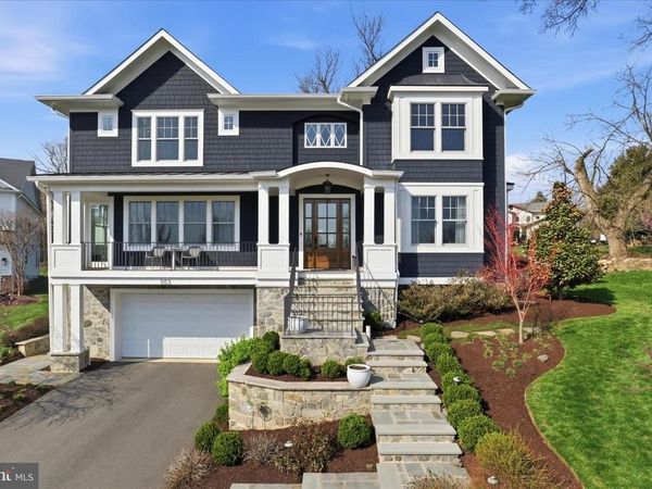 303 SALSBURY LANE NW, VIENNA, VA 22180