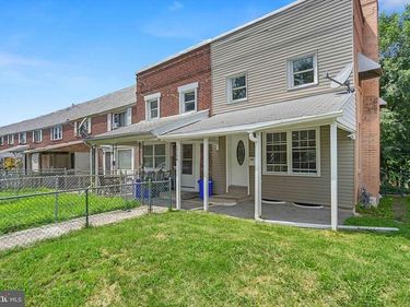2266 KENSINGTON STREET, HARRISBURG, PA 17104