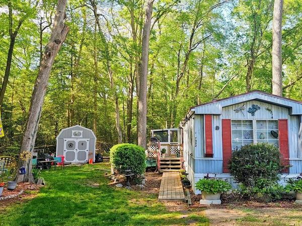 7492 MADELINE CIRCLE, PARSONSBURG, MD 21849