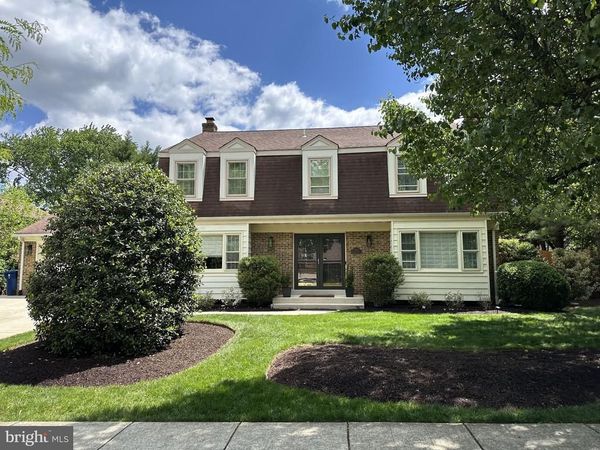 2107 MARLBORO DRIVE, ALEXANDRIA, VA 22304