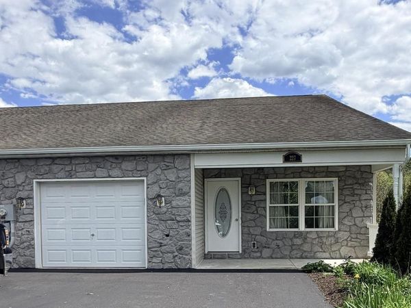 227 PATIO COURT, NEW BLOOMFIELD, PA 17068