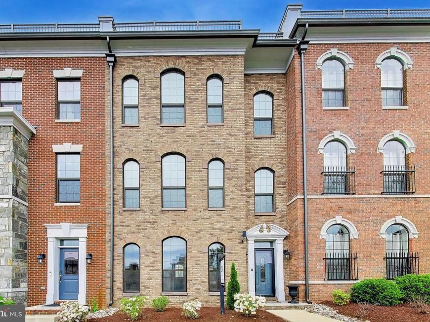 517 Windboard Way , Oxon Hill, MD 20745 Main Photo