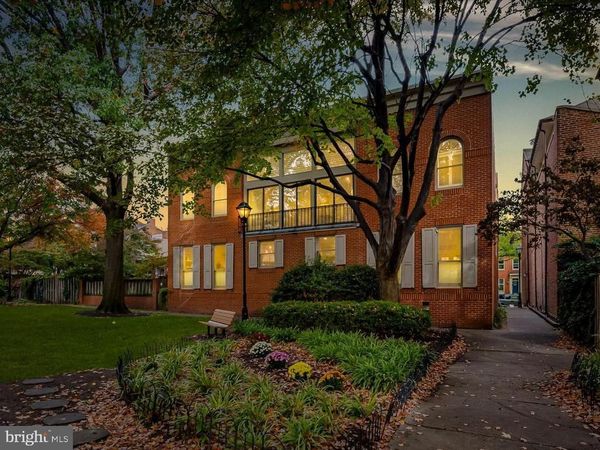 121 W LEE STREET, BALTIMORE, MD 21201