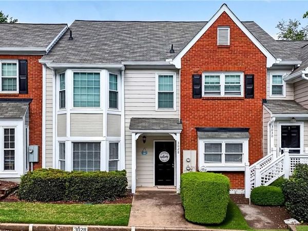 3028 Camden Way , Alpharetta, GA 30005