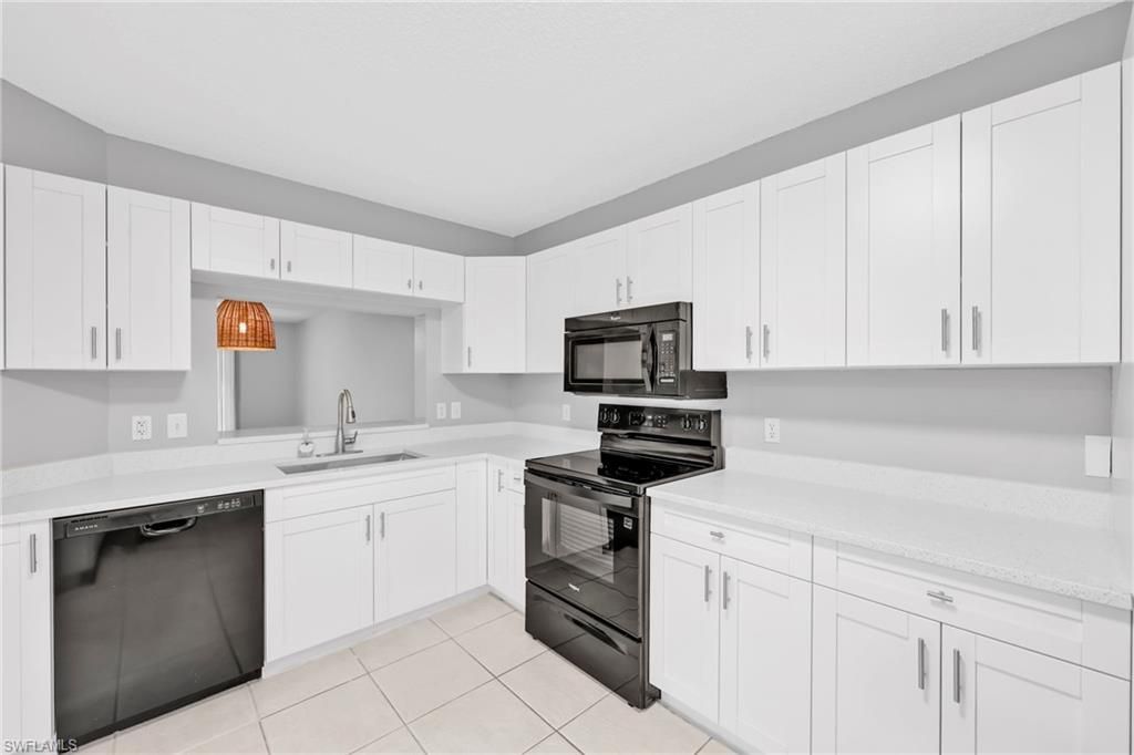 7791 Esmeralda Way, Unit L103, Naples, FL 34109 Photo